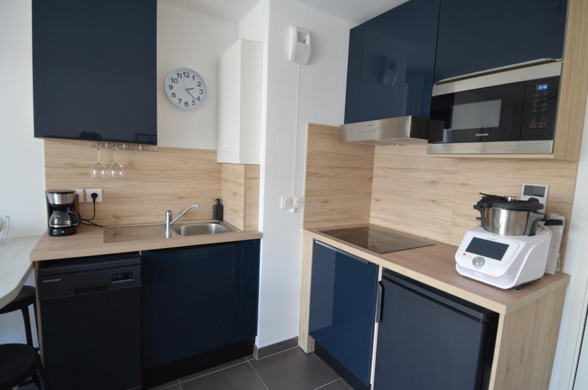 Villa Smolett - Appartement Cosy Au Coeur Du Quartier Du Port Nice Exterior foto